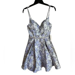 B. Darlin floral print corset beaded waist fit-and-flare dress size 0